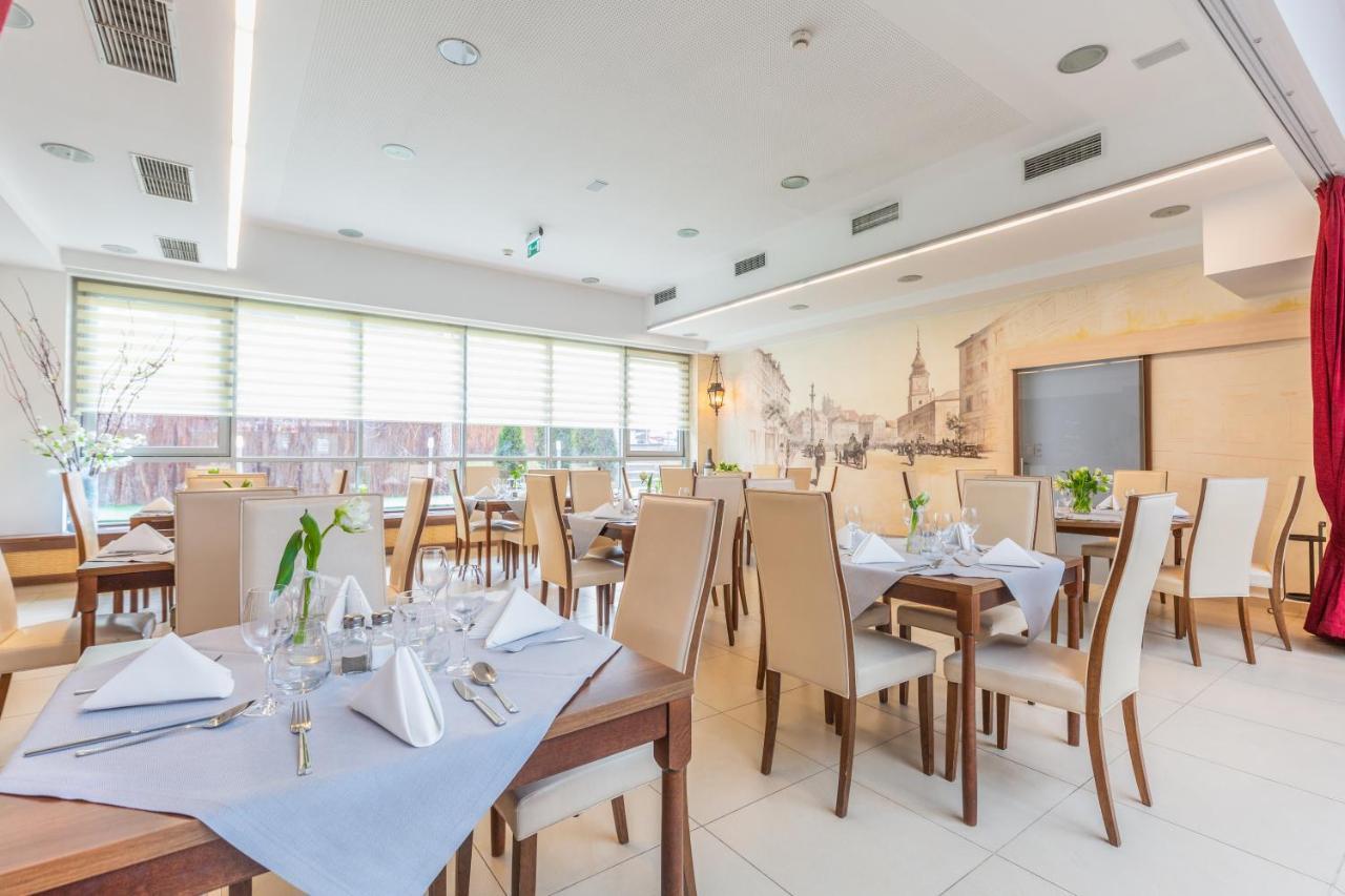 Hotel Poleczki Warsaw Airport Экстерьер фото